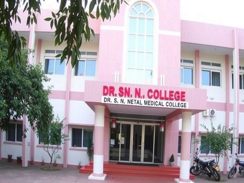 Mathura Das Mathur Hospital Building